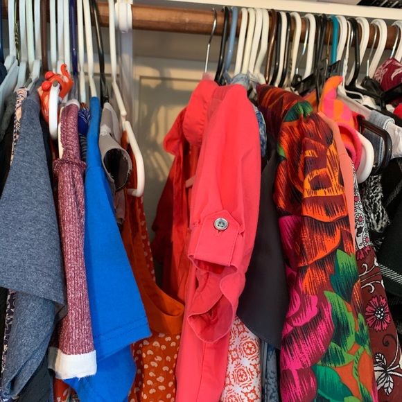 EXPRESS button down🌸 - Picture 4 of 4